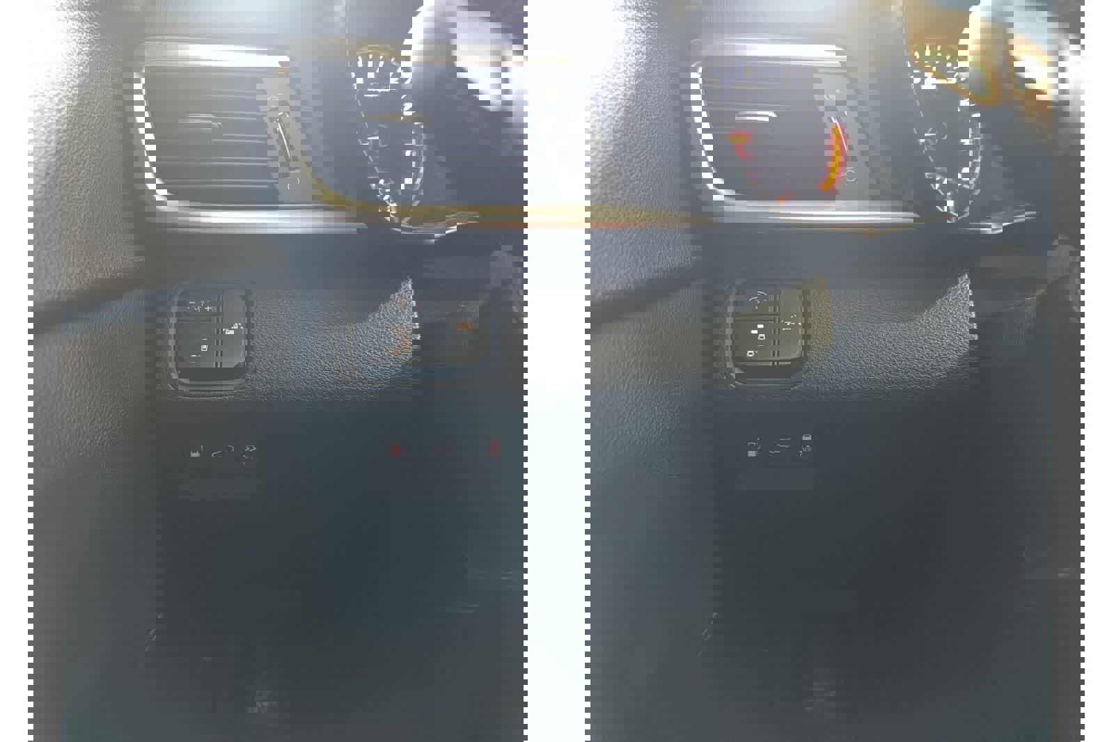 Used 2019 Kia Optima LX image 31