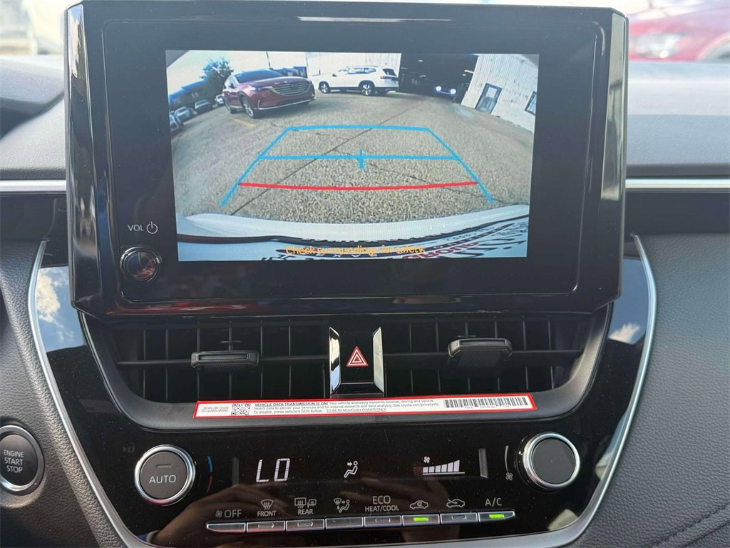 Used 2025 Toyota Corolla SE image 22