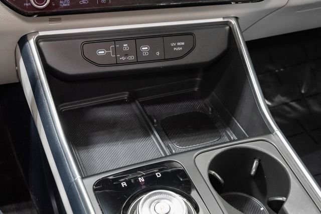 Certified 2025 Kia Carnival EX image 18