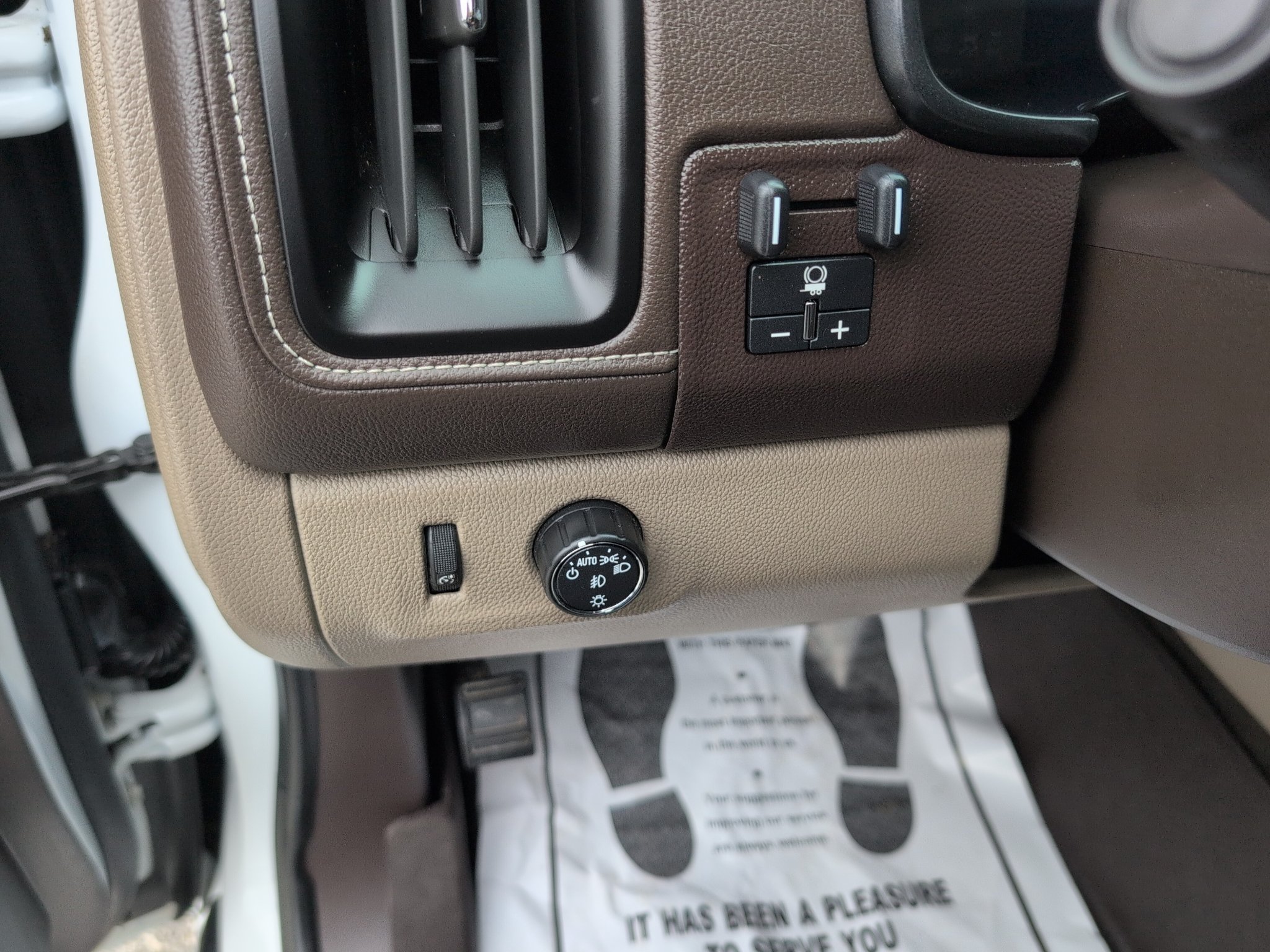 Used 2017 GMC Canyon SLE w/ SLE Convenience Package RWD image 15