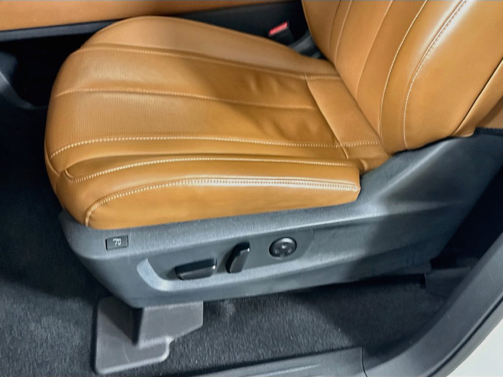 Certified 2023 INFINITI QX60 Sensory w/ Vision Package FWD image 26