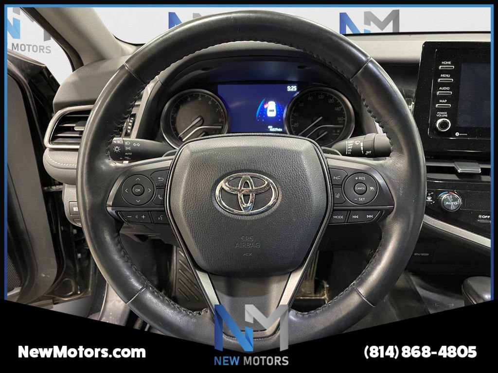 Used 2022 Toyota Camry SE w/ Cold Weather Package AWD/4WD image 12