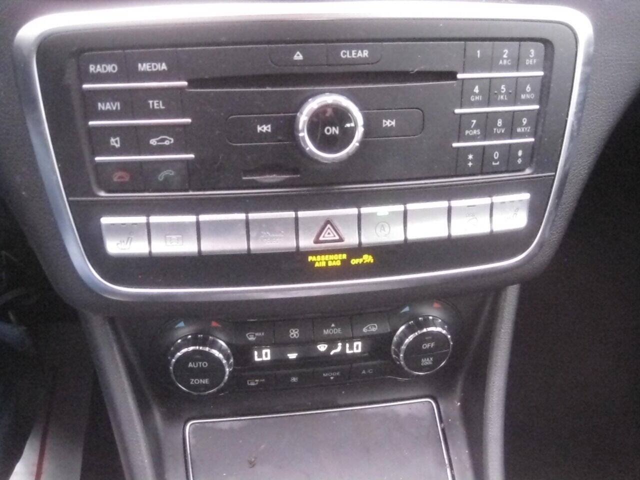 Used 2019 Mercedes-Benz GLA 250 4MATIC image 22