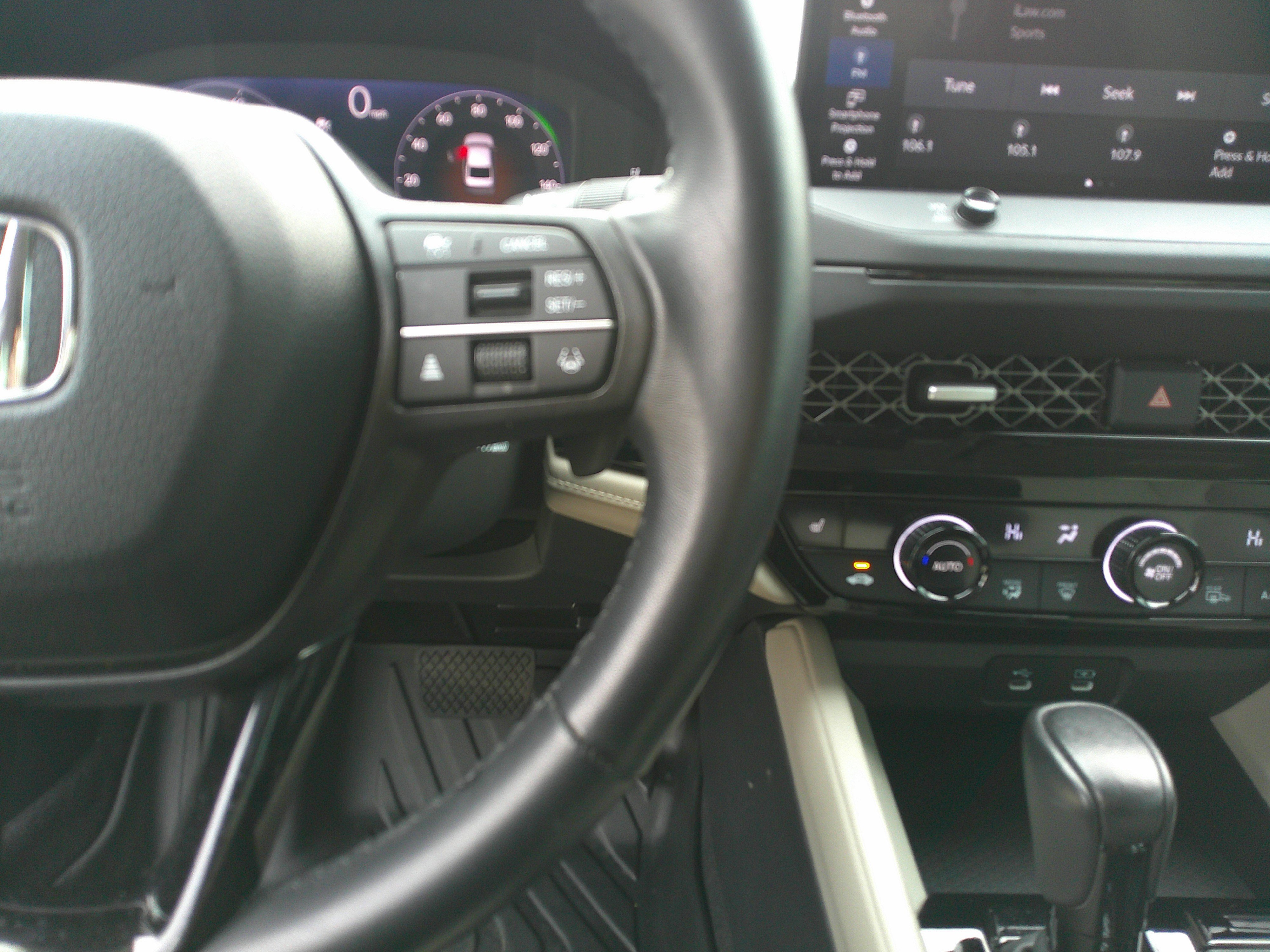 Used 2023 Honda Accord EX-L image 21