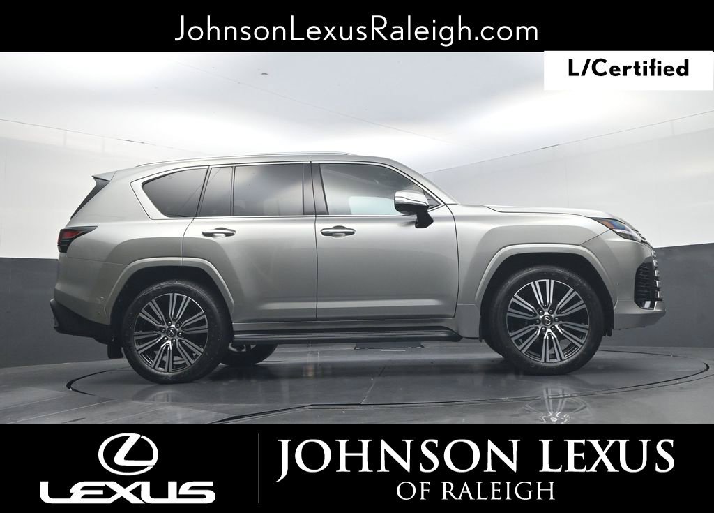 Certified 2025 Lexus LX 700h Luxury AWD/4WD image 21