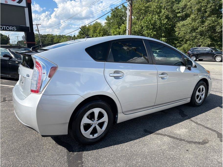 Used 2014 Toyota Prius Three FWD image 6