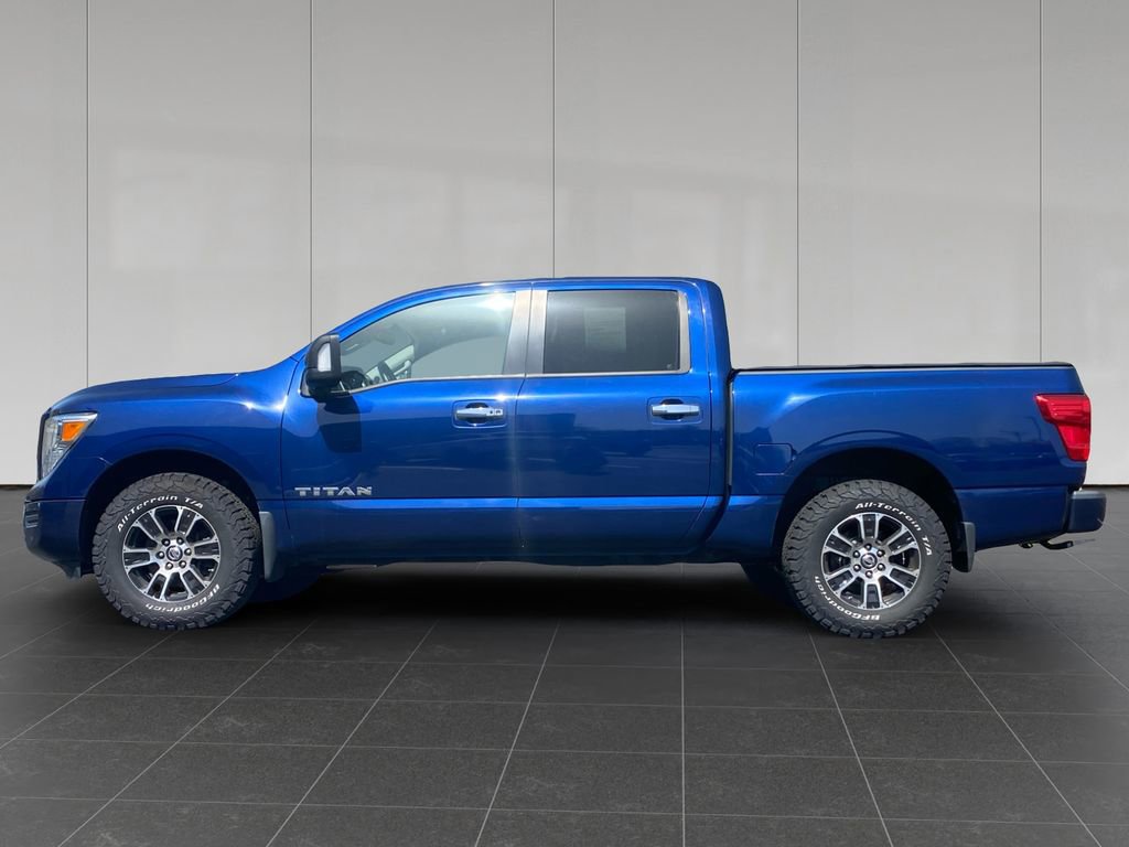 Used 2021 Nissan Titan SV w/ SV Convenience Package AWD/4WD image 2