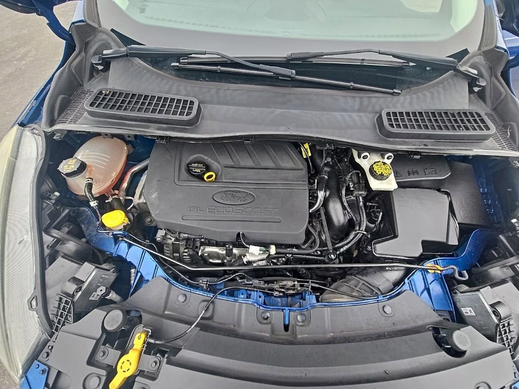 Used 2017 Ford Escape SE w/ Equipment Group 201A image 12