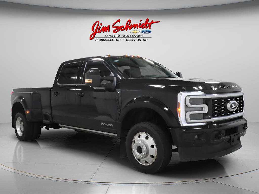 Used 2025 Ford F450 Platinum AWD/4WD image 2