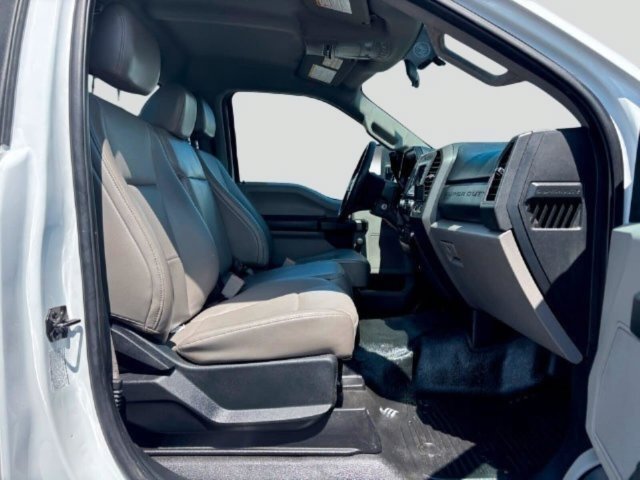Used 2019 Ford F550 2WD Regular Cab Super Duty image 15