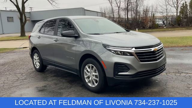 Certified 2023 Chevrolet Equinox LS w/ LS Convenience Package image 2