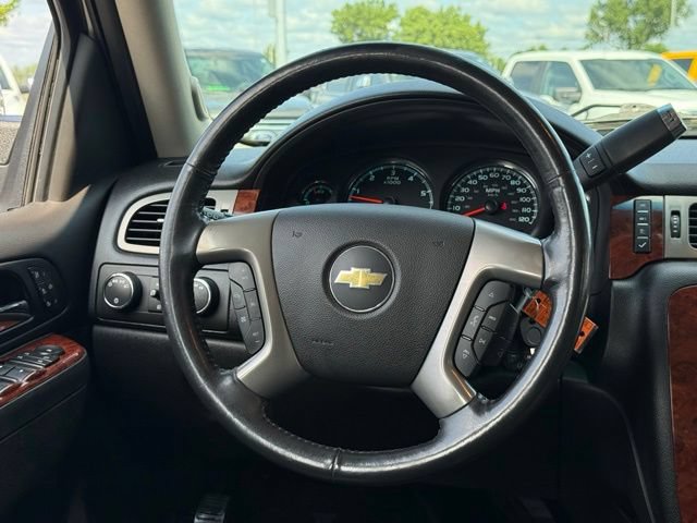 Used 2014 Chevrolet Tahoe LTZ AWD/4WD image 6