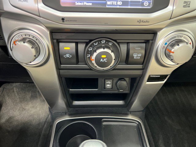 Used 2014 Toyota 4Runner SR5 Premium image 20