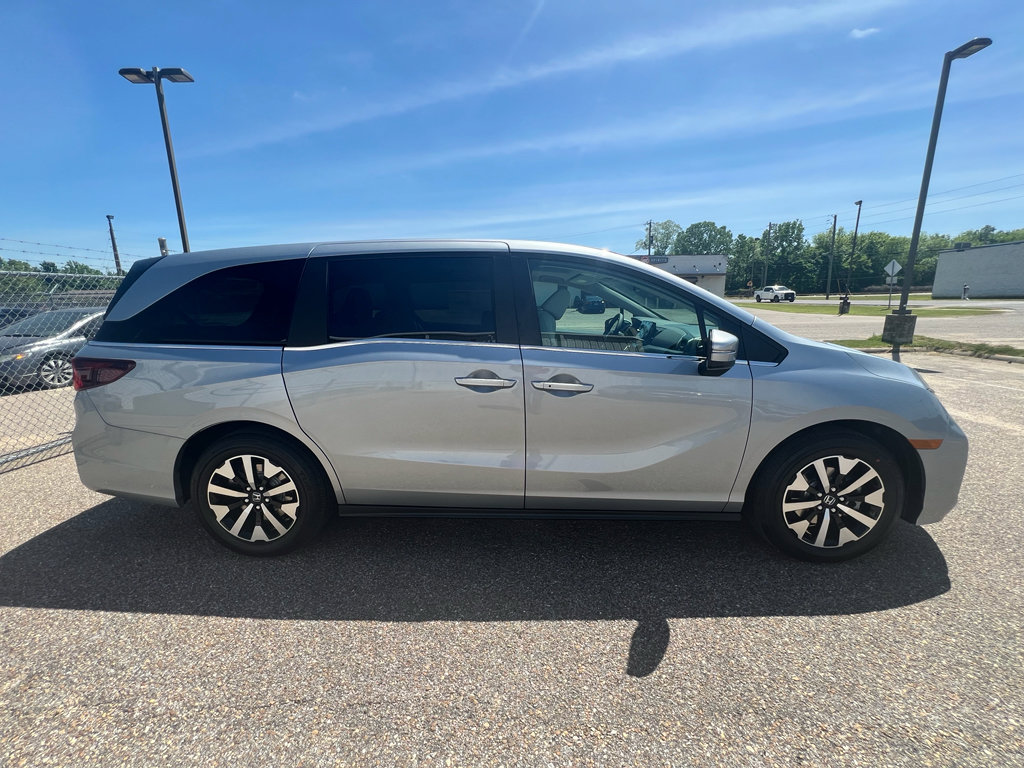New 2026 Honda Odyssey EX-L image 10
