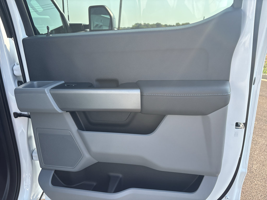 New 2027 Ford F250 XLT AWD/4WD image 23