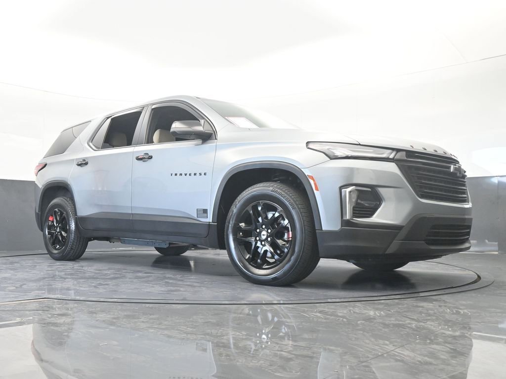 Used 2023 Chevrolet Traverse LS image 60