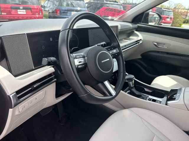 Certified 2025 Hyundai Tucson SEL AWD/4WD image 14