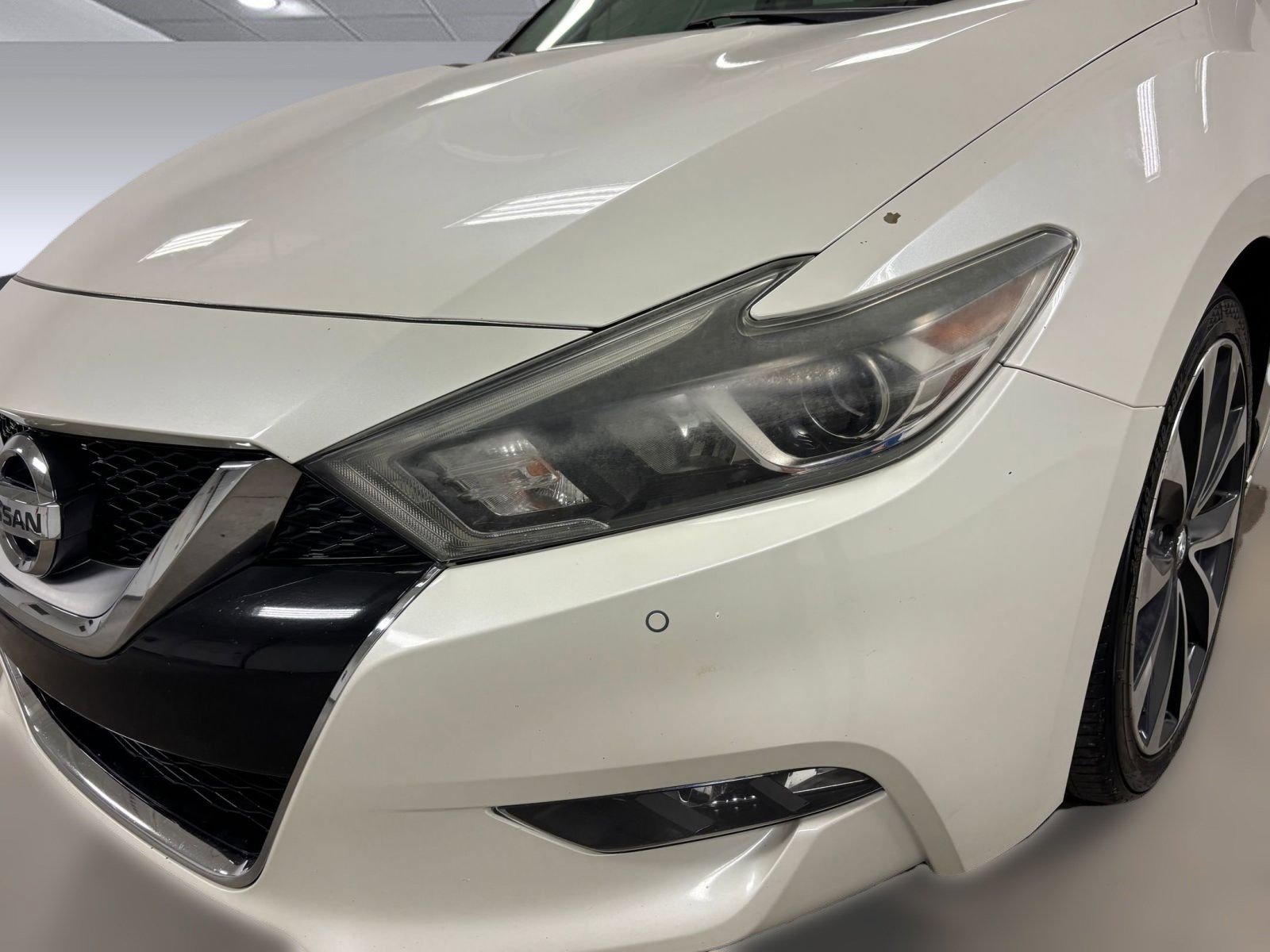 Used 2017 Nissan Maxima SR image 9