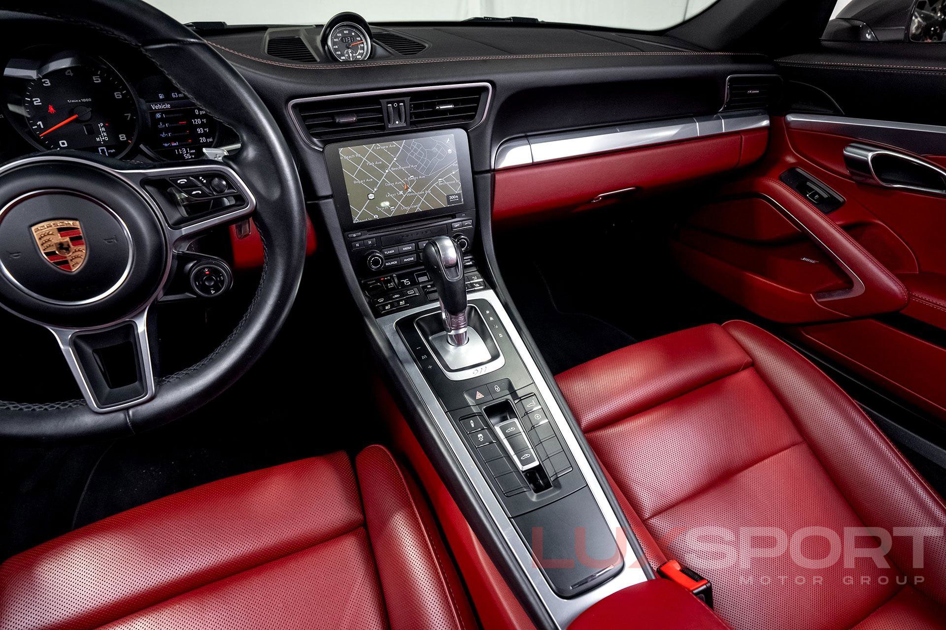 Used 2017 Porsche 911 Targa 4S image 39