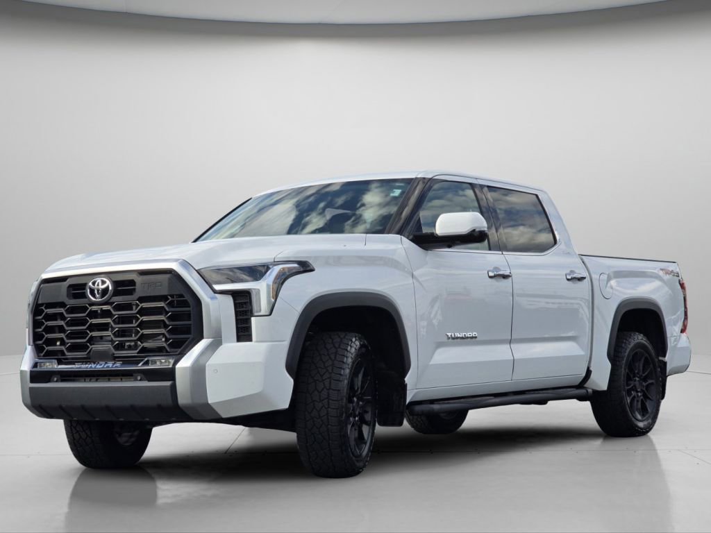 Used 2022 Toyota Tundra Limited w/ TRD Off-Road Package AWD/4WD image 20