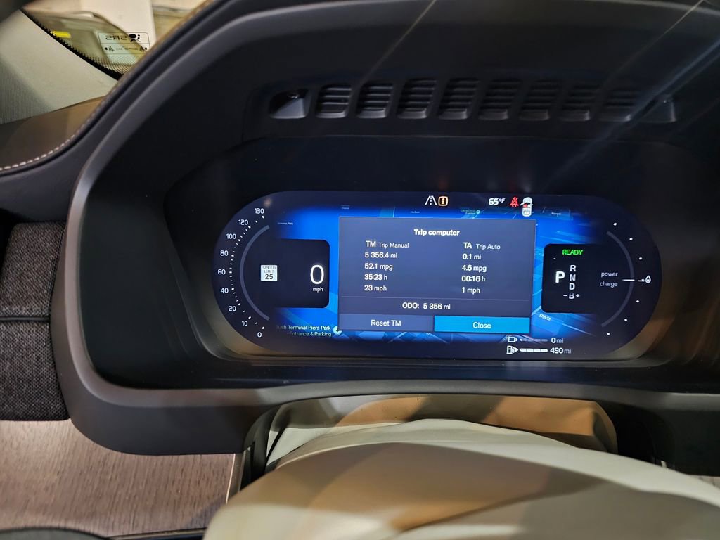 Certified 2025 Volvo XC90 T8 Ultra image 20