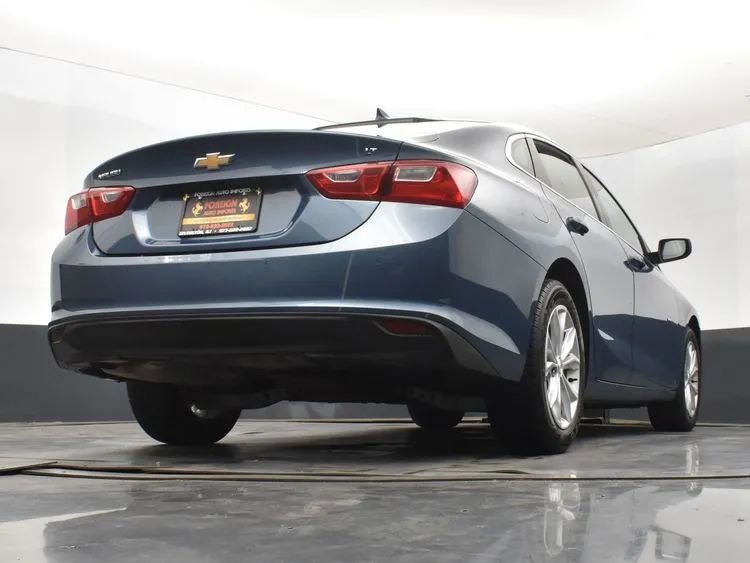 Used 2025 Chevrolet Malibu LT FWD image 13