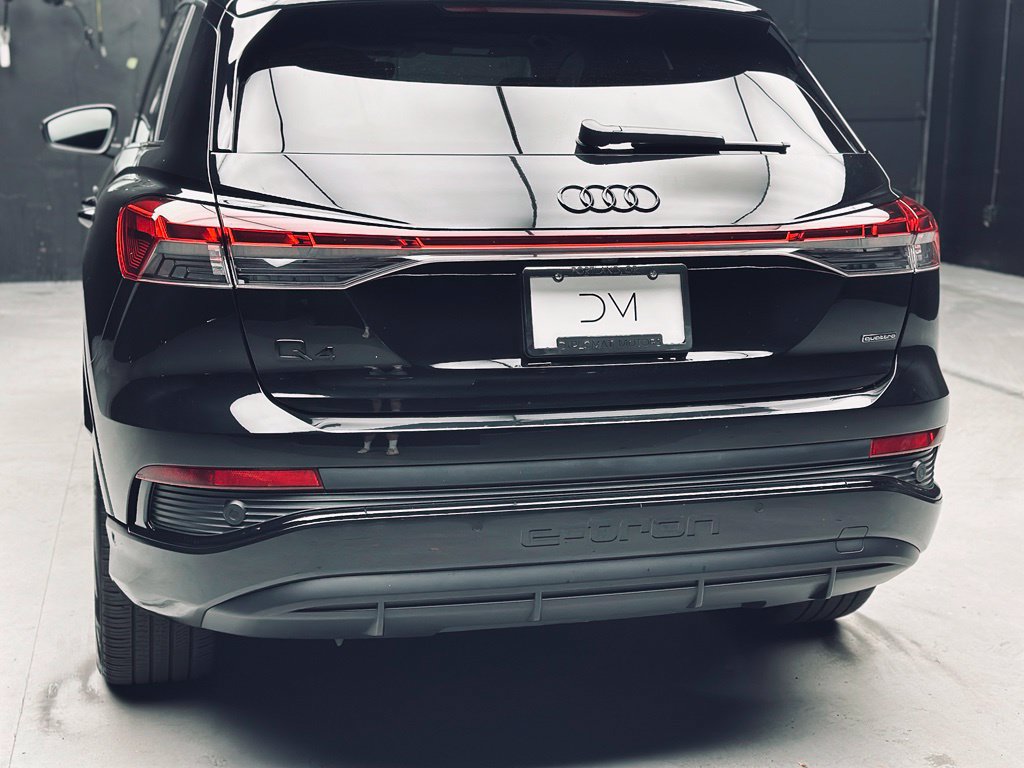 Used 2024 Audi Q4 e-tron Premium Plus AWD/4WD image 15