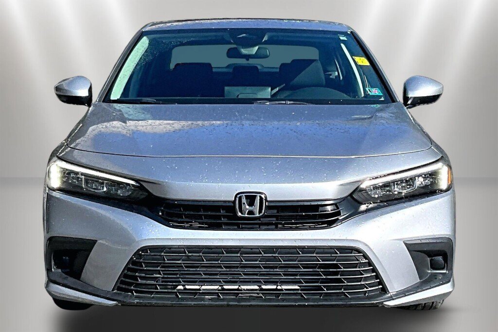 Used 2023 Honda Civic EX image 2