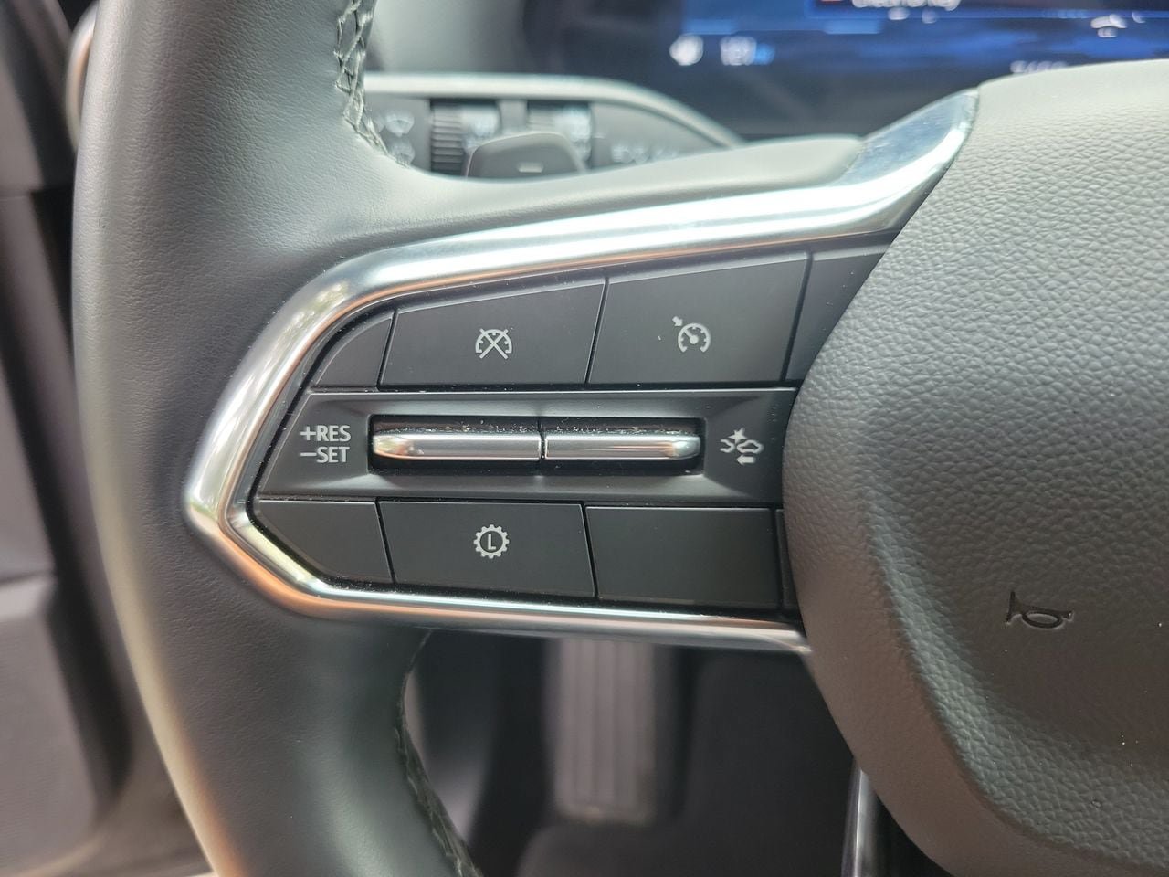 Used 2026 Chevrolet Equinox LT FWD image 18