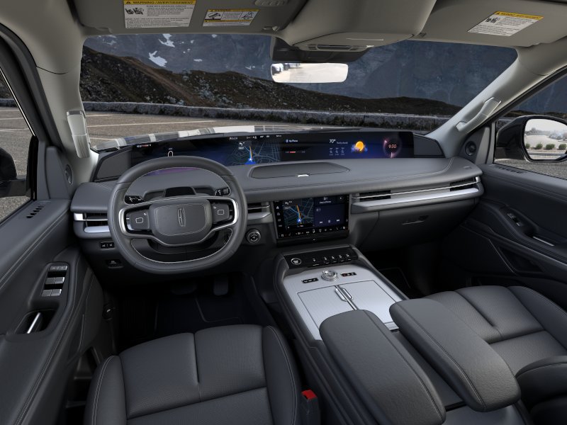 New 2026 Lincoln Navigator Premiere AWD/4WD image 9