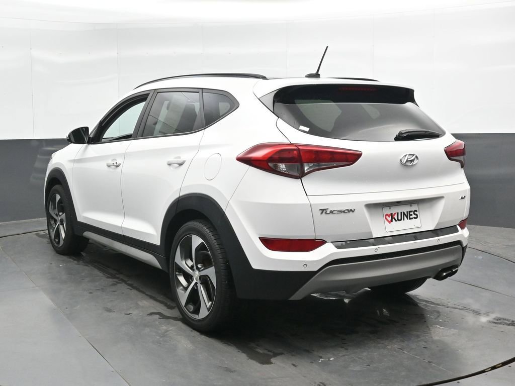 Used 2017 Hyundai Tucson Value AWD/4WD image 8
