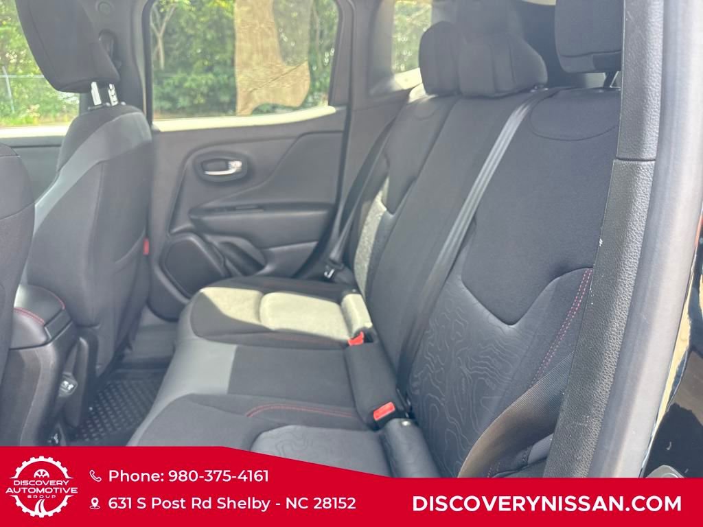 Used 2020 Jeep Renegade Trailhawk image 36