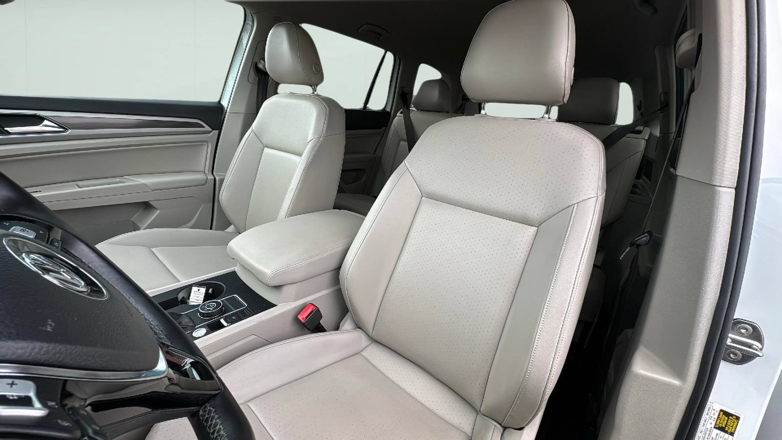 Used 2018 Volkswagen Atlas SE AWD/4WD image 13