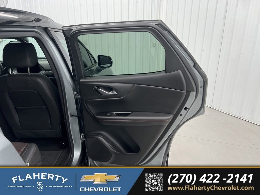 Used 2024 Chevrolet Blazer RS FWD image 11