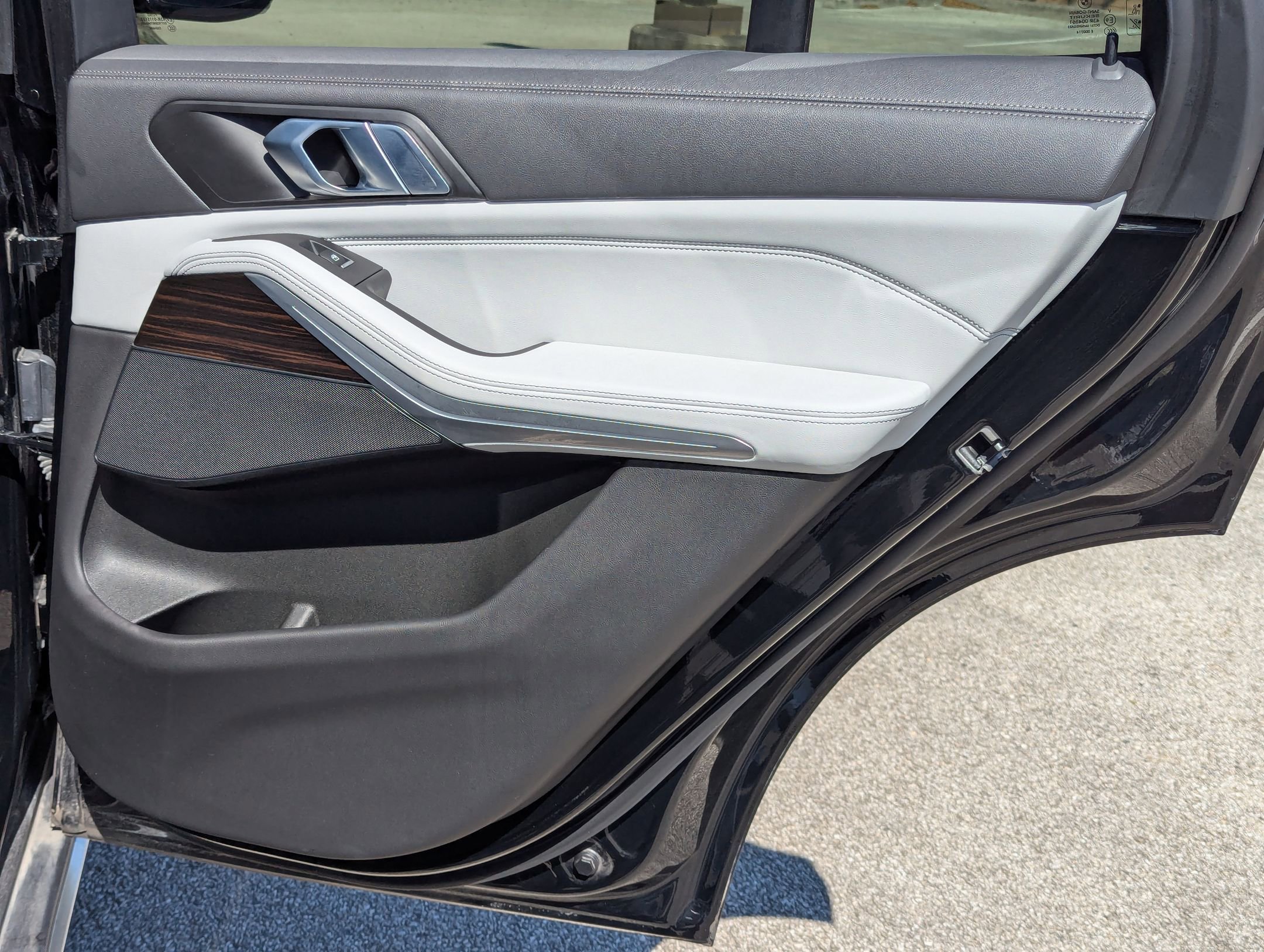 Used 2023 BMW X5 xDrive40i w/ Premium Package image 26