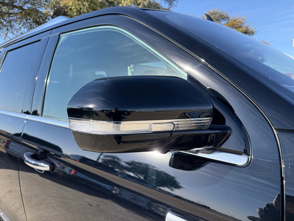 Used 2018 Lincoln Navigator L Reserve w/ Technology Package image 9