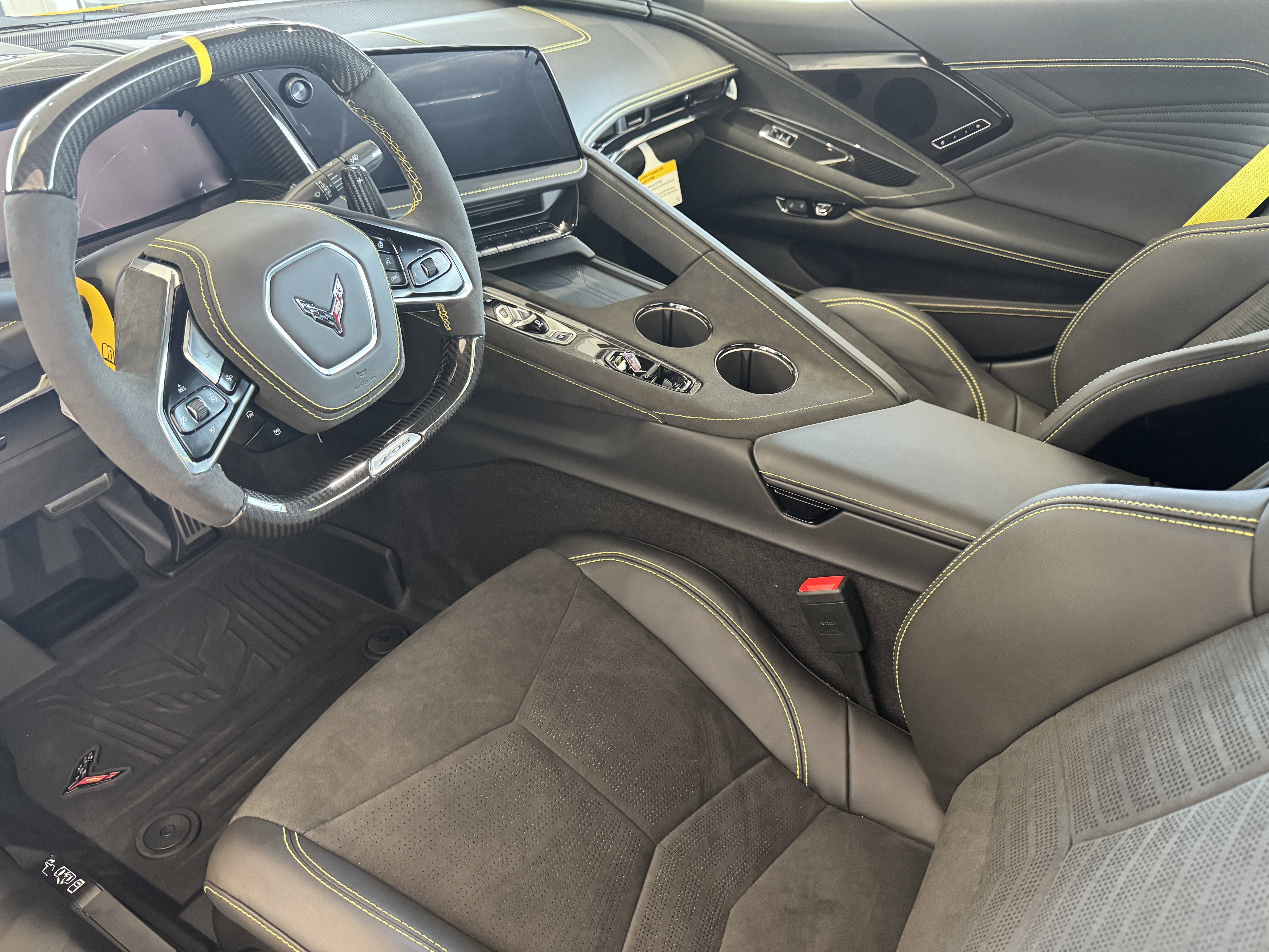 New 2026 Chevrolet Corvette Z06 w/ Stealth Interior Trim Package image 10