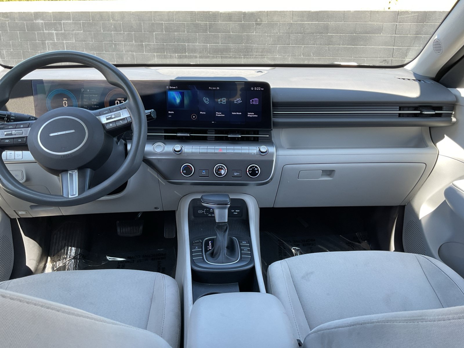 Used 2024 Hyundai Kona SE AWD/4WD image 15