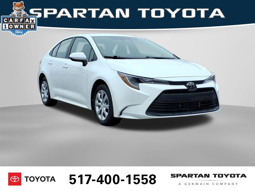 Used 2025 Toyota Corolla LE image 5