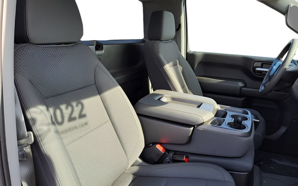 Used 2022 Chevrolet Silverado 1500 W/T w/ WT Value Package AWD/4WD image 27