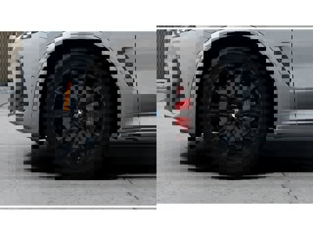 New 2025 BMW X4 M40i image 7