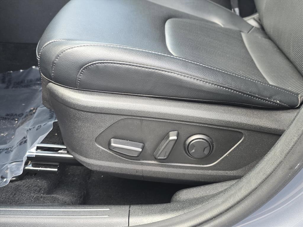 Used 2023 Kia Sportage EX image 10