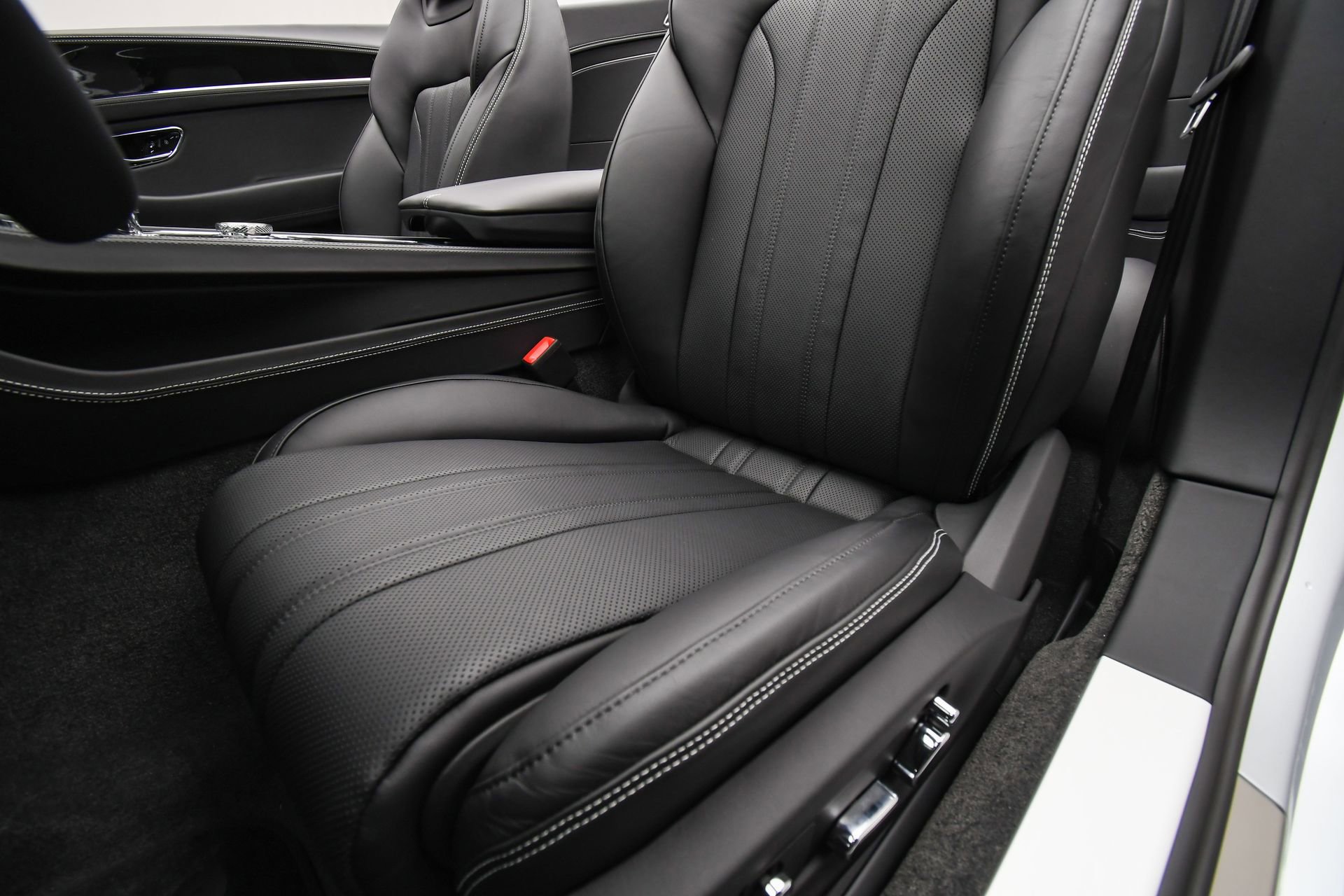 New 2026 Bentley Continental GTC image 46