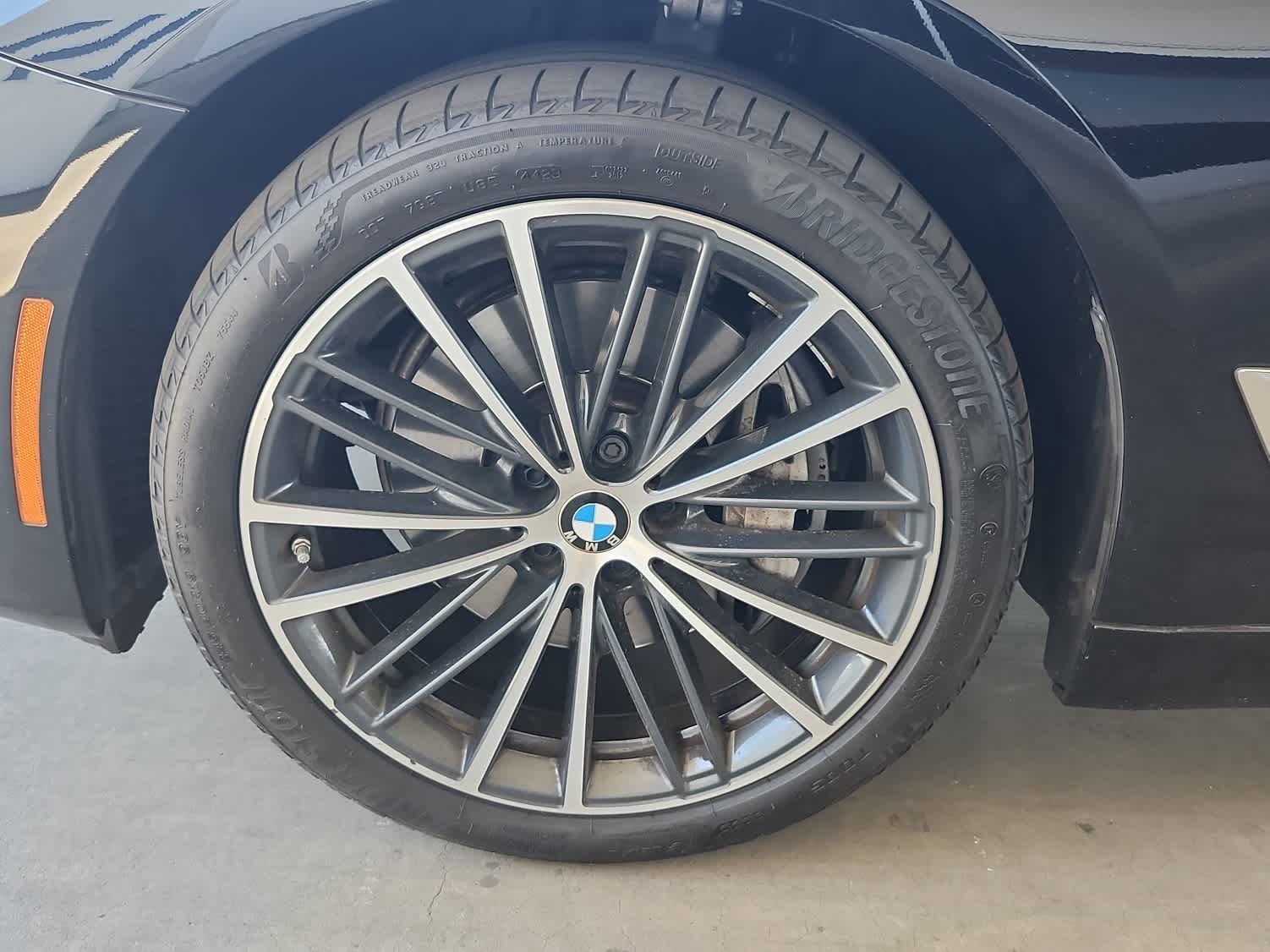 Used 2022 BMW 540i w/ Convenience Package RWD image 7