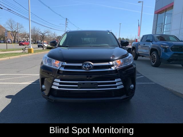 Used 2019 Toyota Highlander XLE image 9