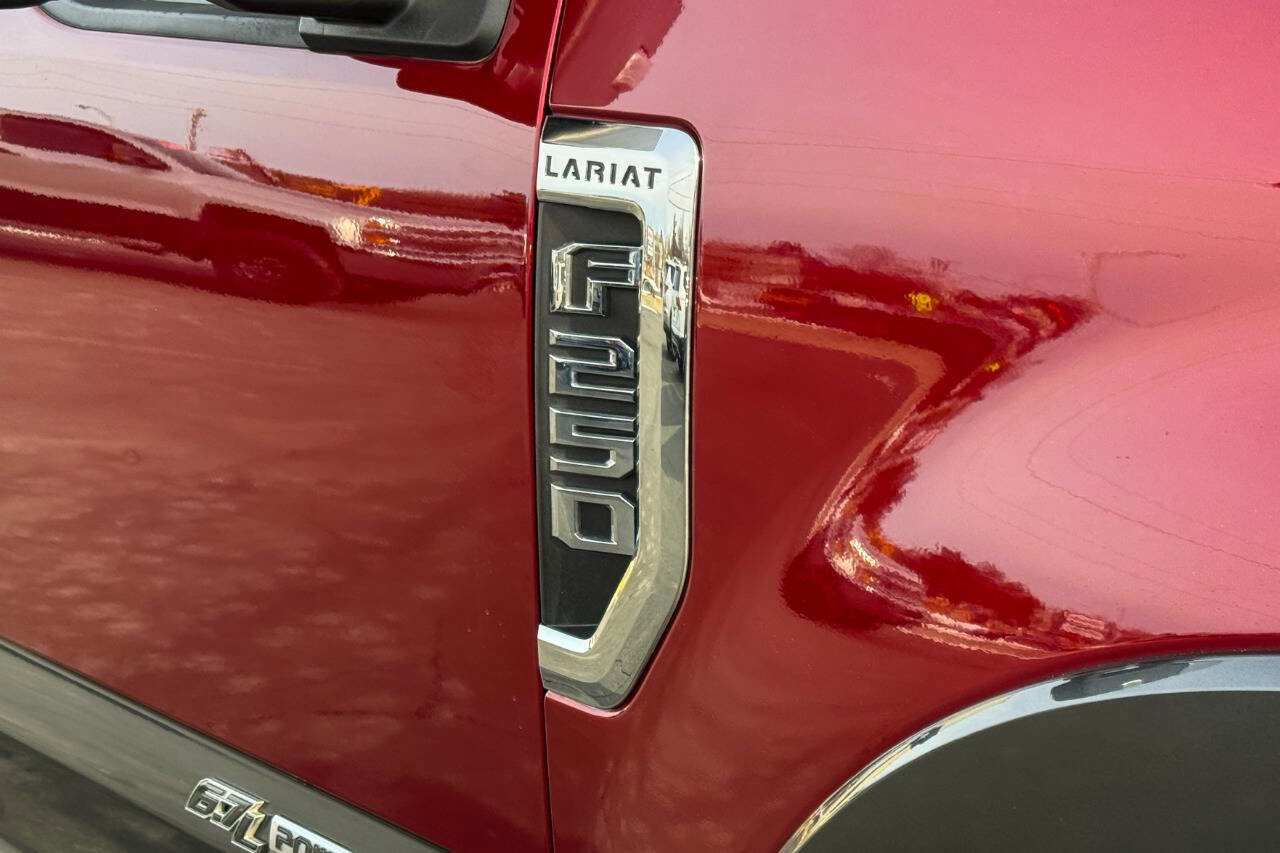 Used 2019 Ford F250 Lariat w/ Lariat Ultimate Package image 12
