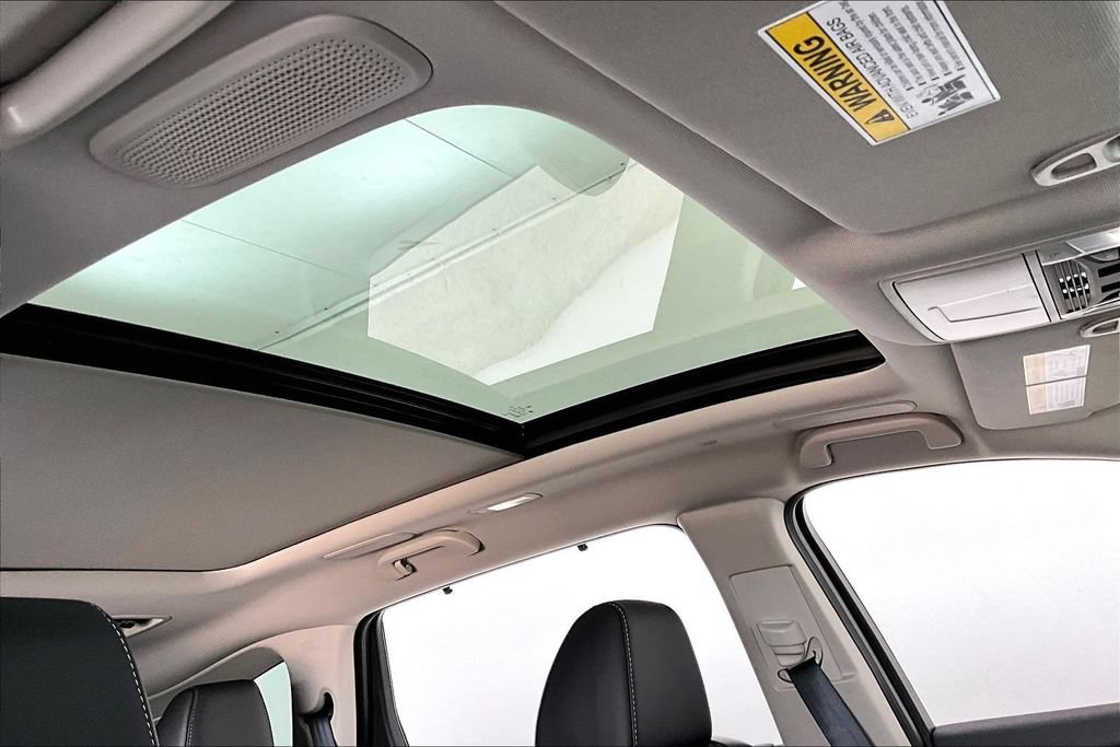 Certified 2026 Acura MDX FWD w/ Technology Package image 21