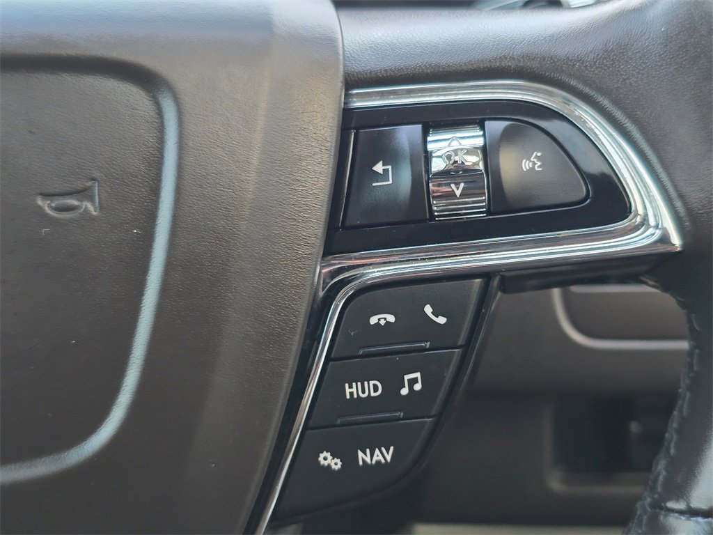 Used 2019 Lincoln Navigator Black Label w/ Cargo Package image 32