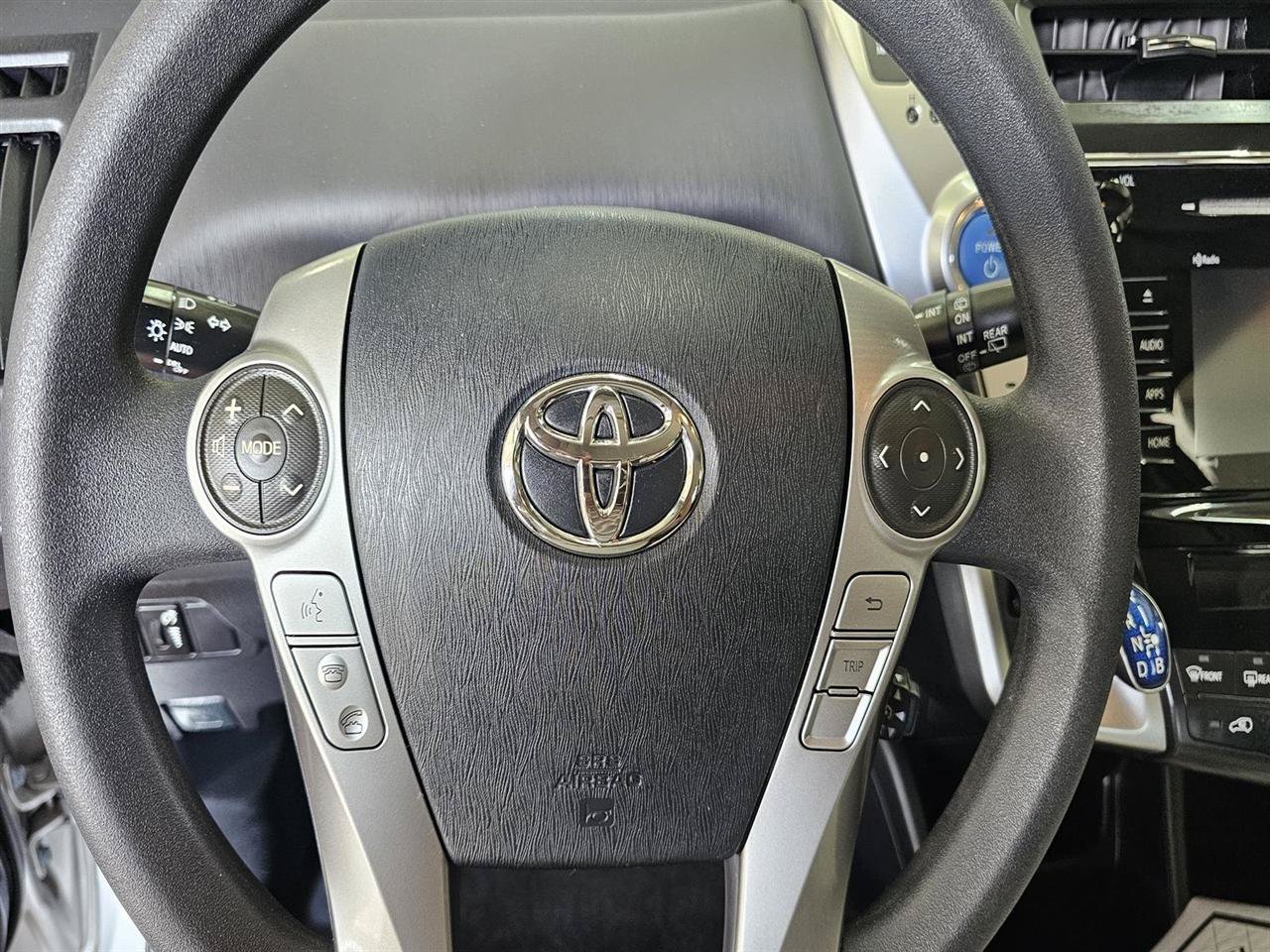 Used 2016 Toyota Prius V Three FWD image 20