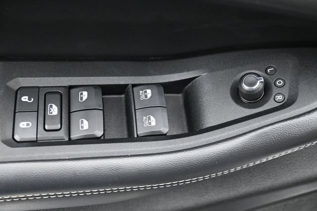 Used 2023 Jeep Grand Cherokee L Laredo w/ Luxury Tech Group I AWD/4WD image 14